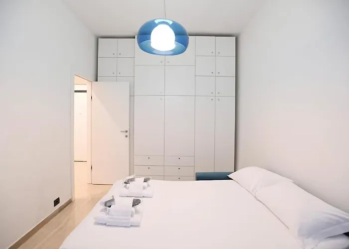 L'arche Ippodromo * מילאנו